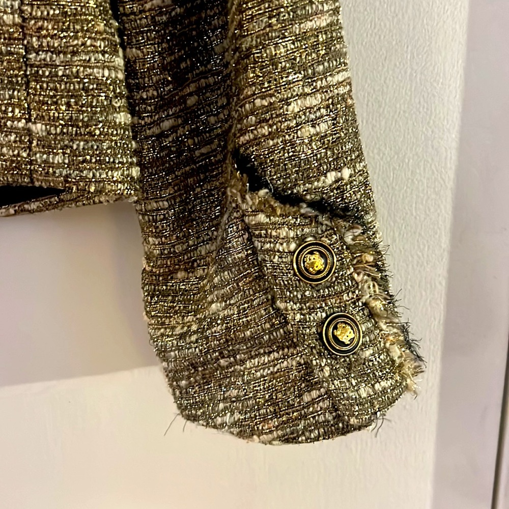 Zara Basic Collection Chanel Style Jacket. - image 4